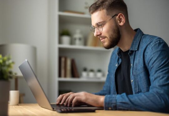 Data Analyst Career Transition How to Build Skills and Move into a High-Demand Field