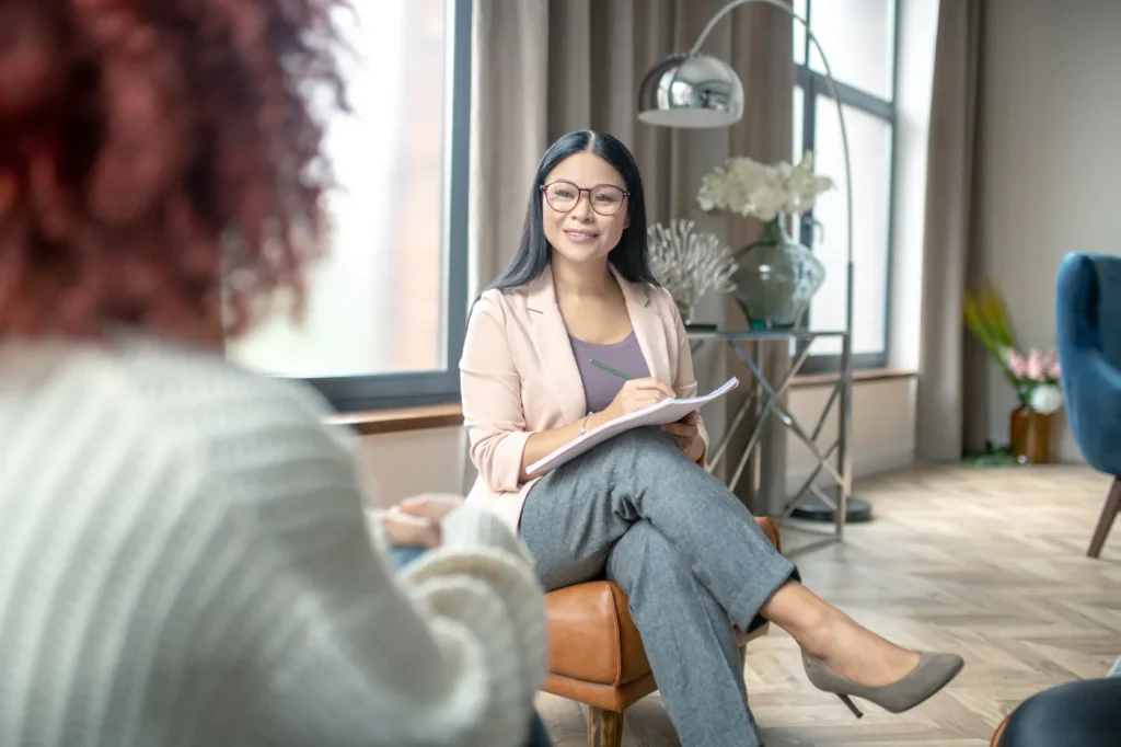 The Role of a Holistic Transformation Coach in Creating Lasting Change