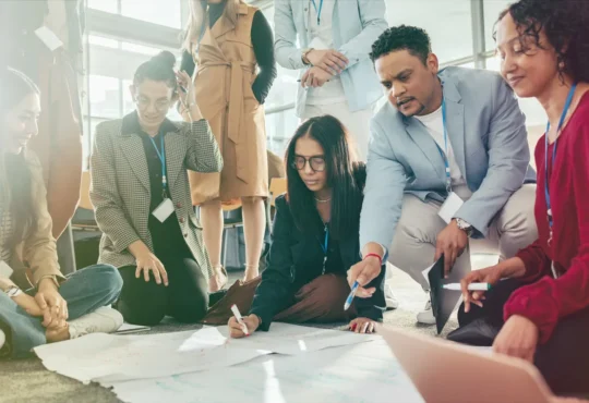 Navigating the Global Coaching Marketplace Opportunities, Trends, and Growth